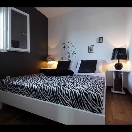 Elda Apartamento Makarska