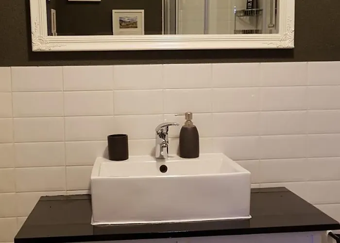 Elda Μακάρσκα